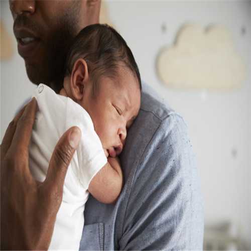 成都代孕妈妈-代孕哪家医院较好_两个月宝宝能用手臂抱着睡吗